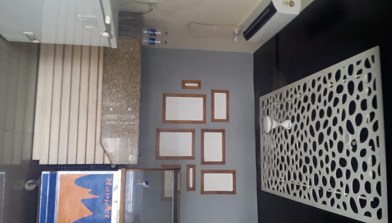 Hotel Palace Hoshiarpur Kültér fotó