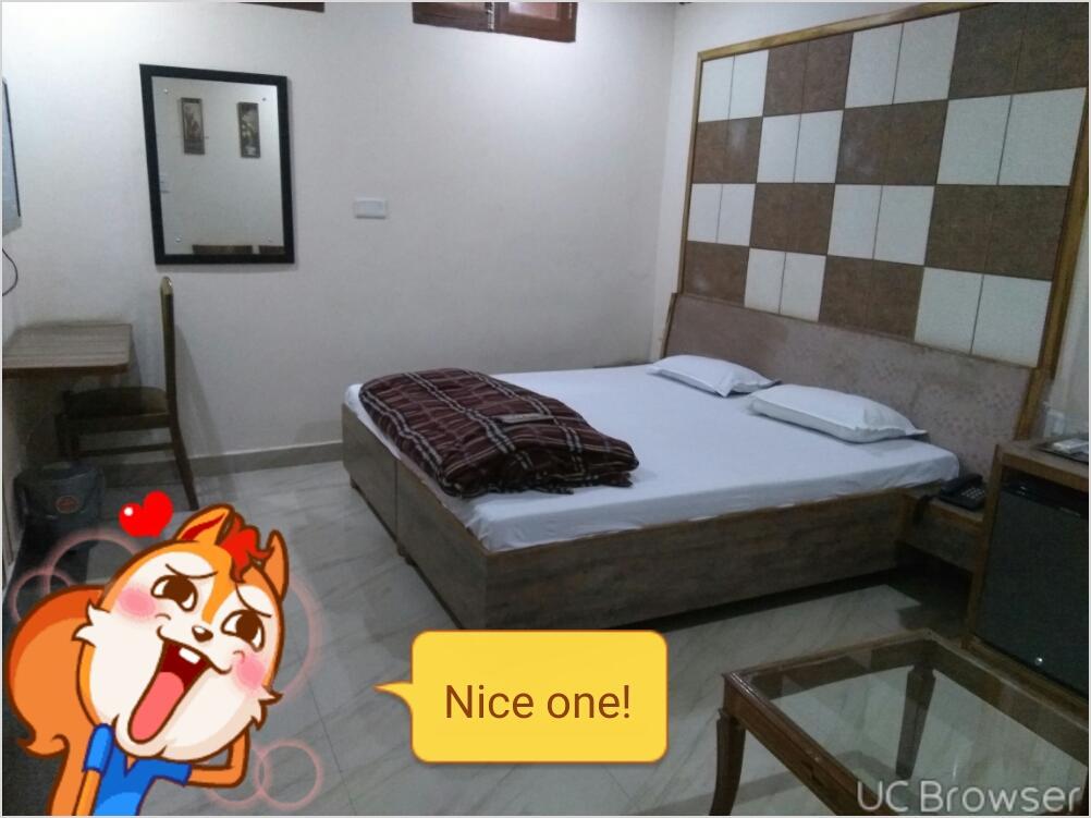 Hotel Palace Hoshiarpur Kültér fotó