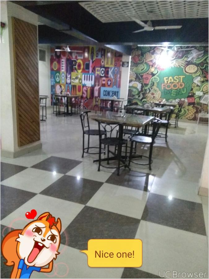 Hotel Palace Hoshiarpur Kültér fotó